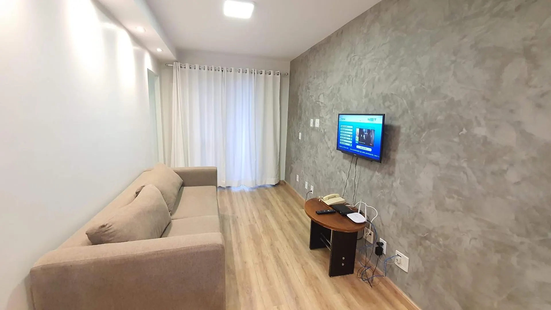 Lake Side Beira Do Lago - Piscina - Academia - Sauna- By Rei Dos Flats Brasilia 4*,